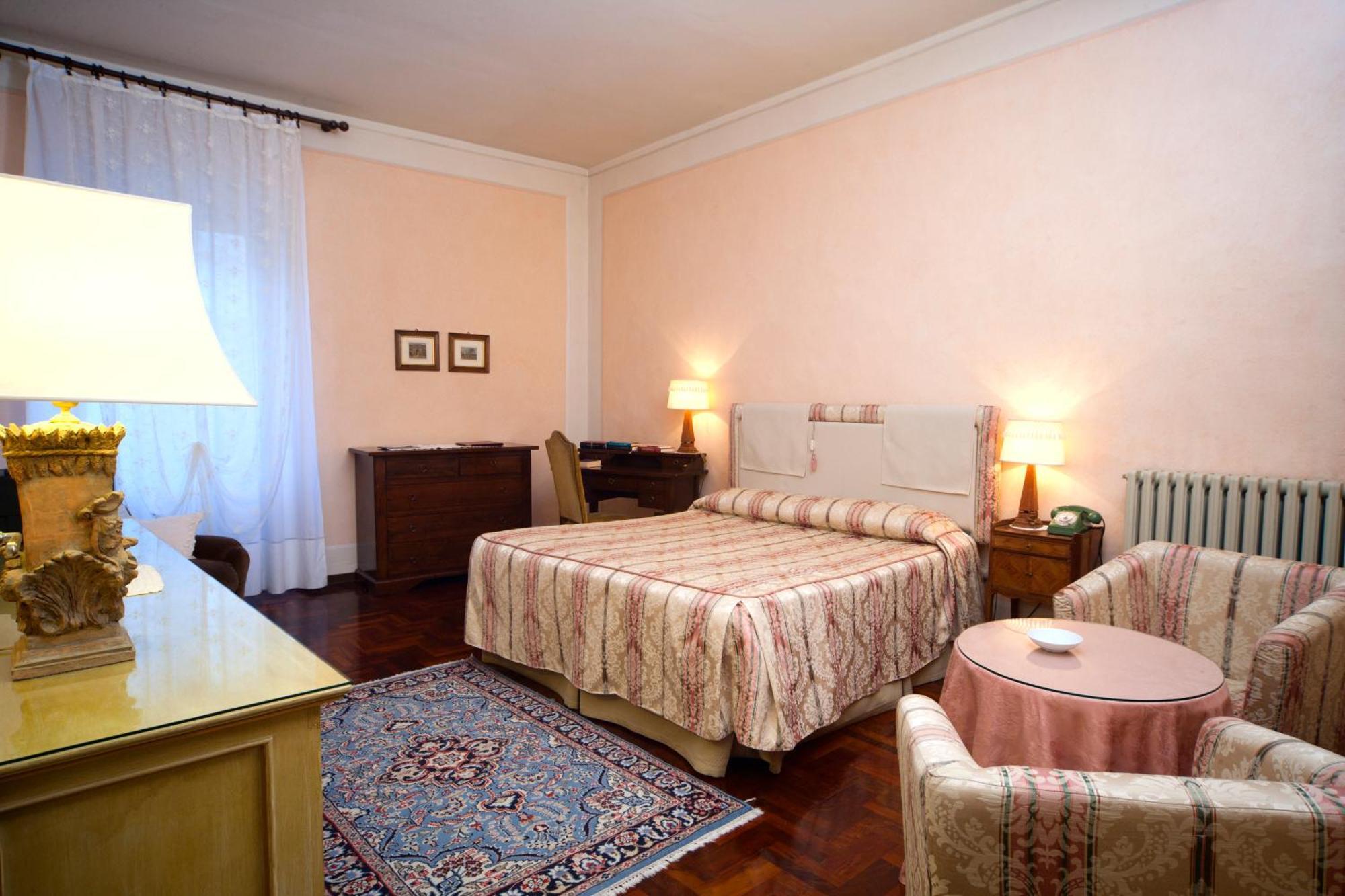 Hotel Palazzo Dragoni Spoleto Exterior foto
